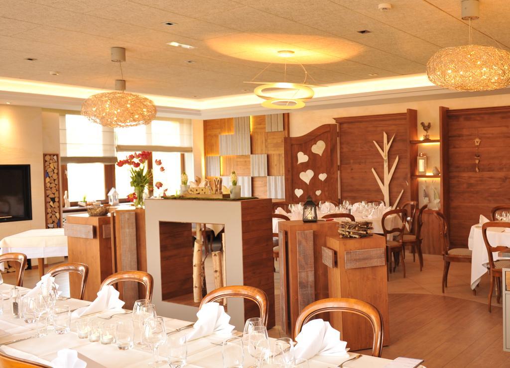ホテル Restaurant A L'Aigle Wimmenau エクステリア 写真