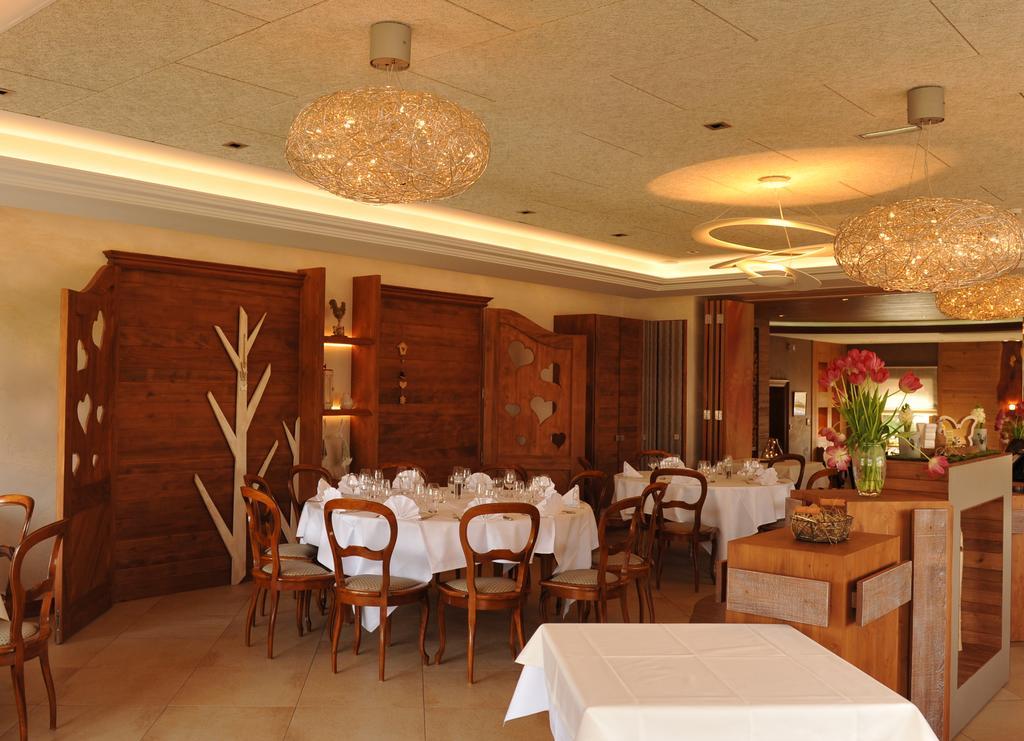 ホテル Restaurant A L'Aigle Wimmenau エクステリア 写真