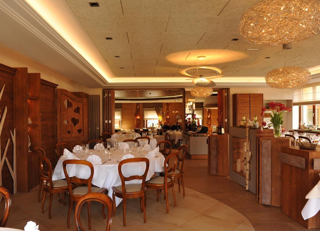 ホテル Restaurant A L'Aigle Wimmenau エクステリア 写真