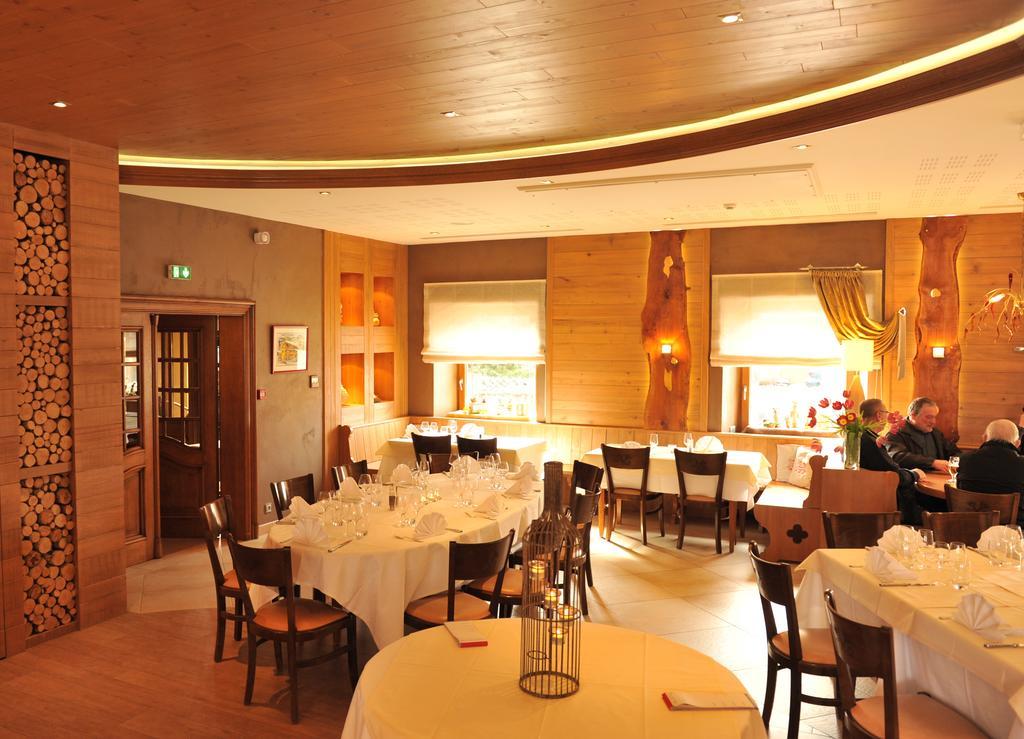 ホテル Restaurant A L'Aigle Wimmenau エクステリア 写真